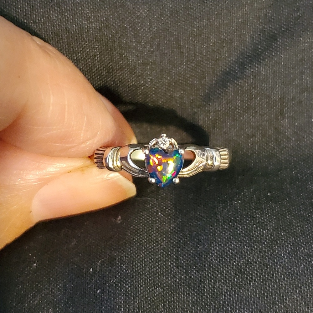 ⚡Black Opal & Diamond Claddagh⚡size 7